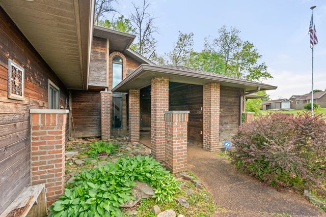 1212 Rosewood Dr, Centerville, TN 37033