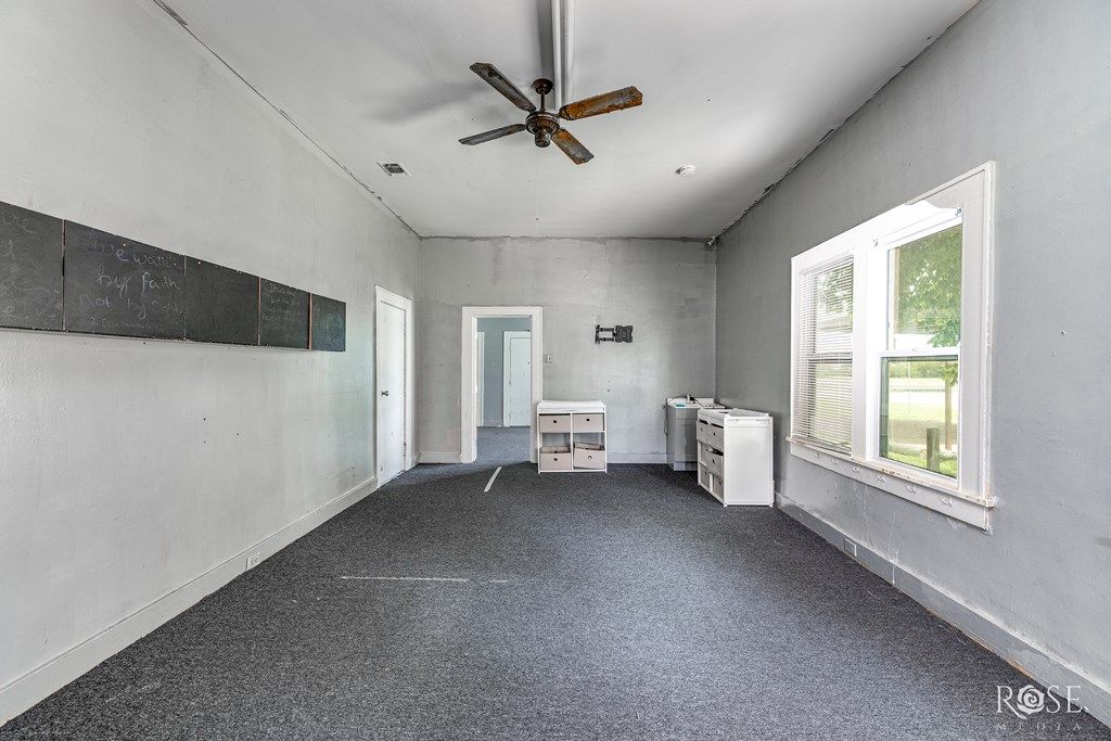 Image 13 of property listing at 1823 Freeland Ave, San Angelo, TX 76901