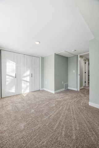 818 Rundell St, Iowa City, IA 52240
