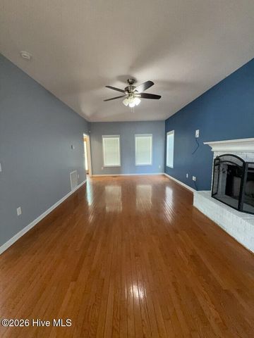 151 Bayshore Drive, Sneads Ferry, NC 28460