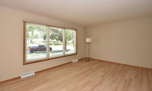 48 Virginia STREET, Racine, WI 53405
