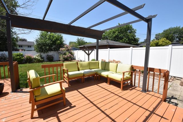 48 Virginia STREET, Racine, WI 53405
