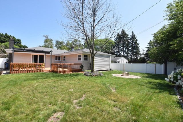 48 Virginia STREET, Racine, WI 53405