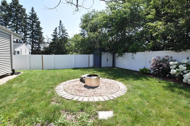 48 Virginia STREET, Racine, WI 53405