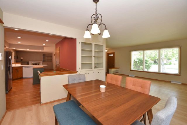 48 Virginia STREET, Racine, WI 53405