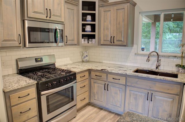4807 S McKinley Avenue, Sand Springs, OK 74063