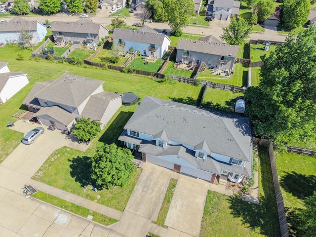 117 ELK DR, Columbia, MO 65202