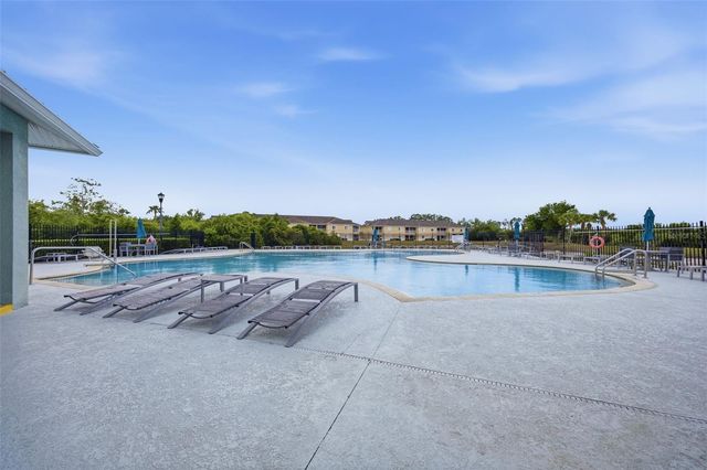 9769 CARLSDALE DRIVE, Riverview, FL 33578