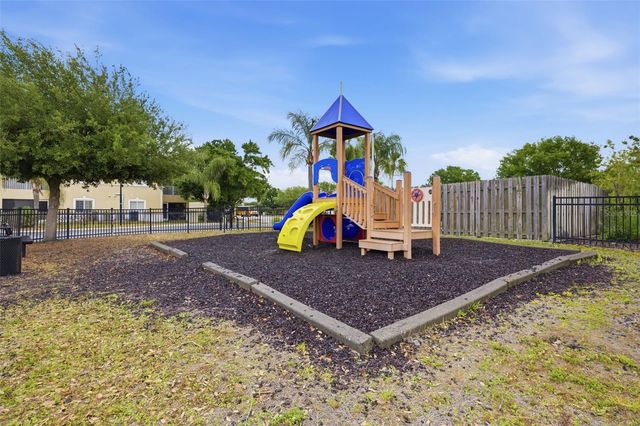 9769 CARLSDALE DRIVE, Riverview, FL 33578