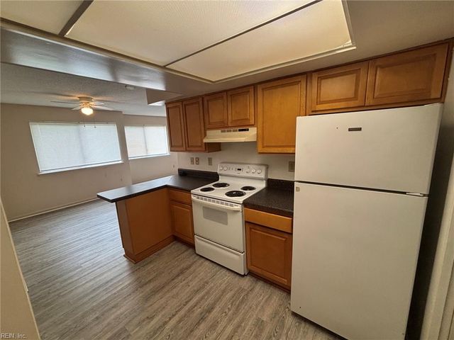 521 Abbot Muse, Virginia Beach, VA 23452