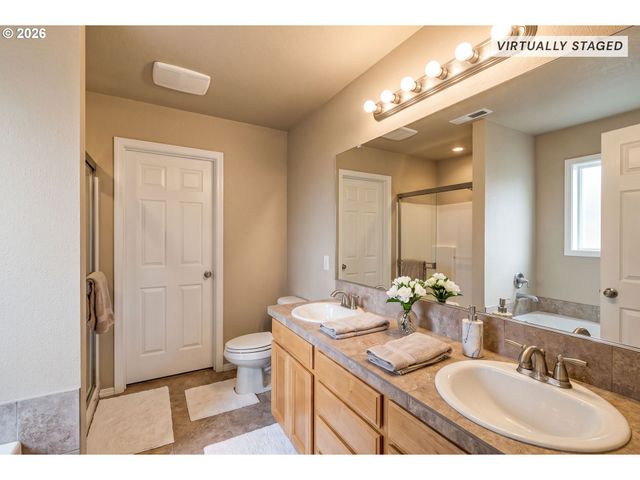 2747 Conner St Nw, Salem, OR 97304