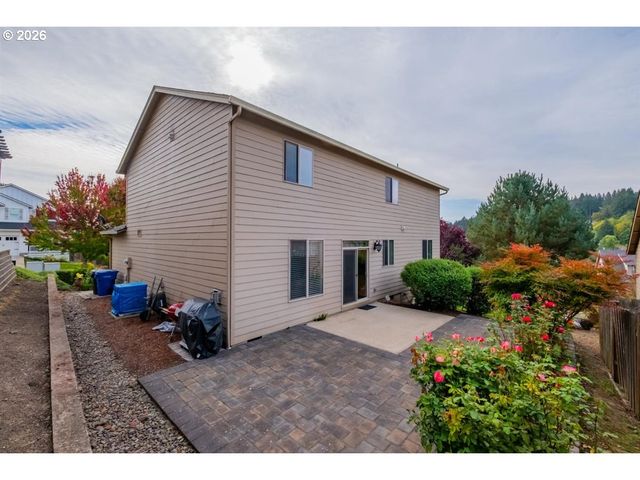 2747 Conner St Nw, Salem, OR 97304
