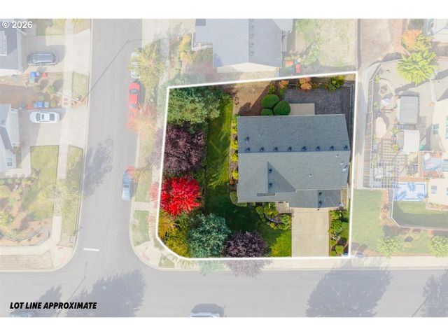 2747 Conner St Nw, Salem, OR 97304
