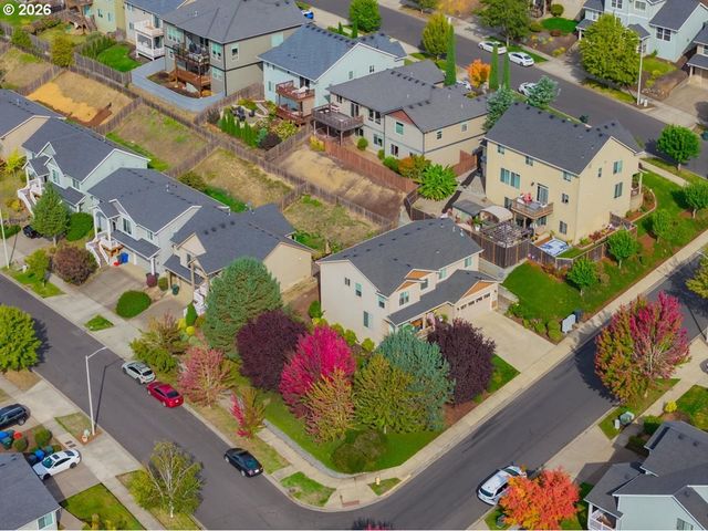 2747 Conner St Nw, Salem, OR 97304