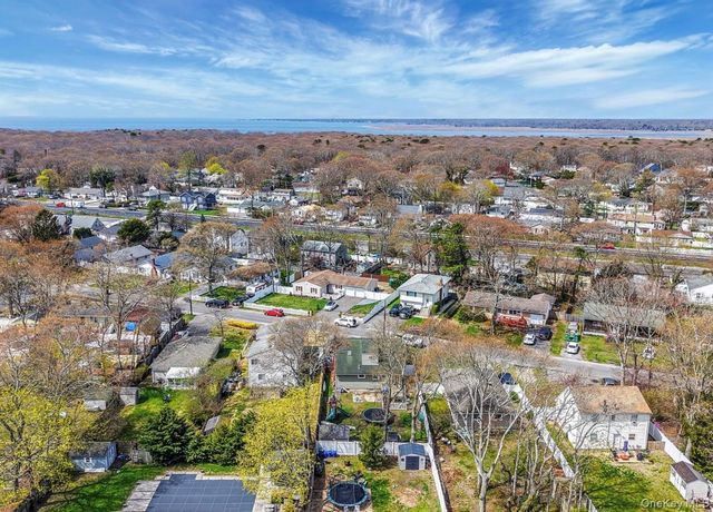 15 Maplewood Drive, Shirley, NY 11967