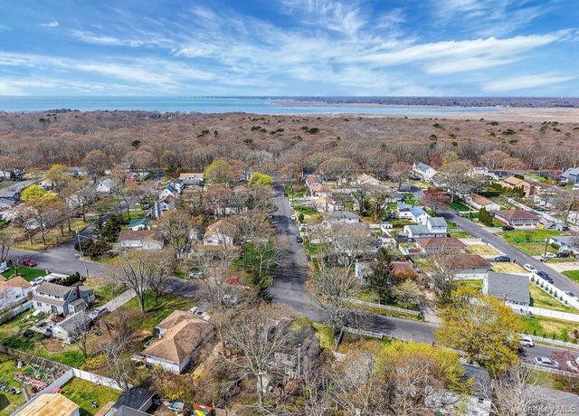 15 Maplewood Drive, Shirley, NY 11967