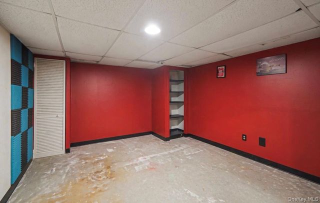 15 Maplewood Drive, Shirley, NY 11967