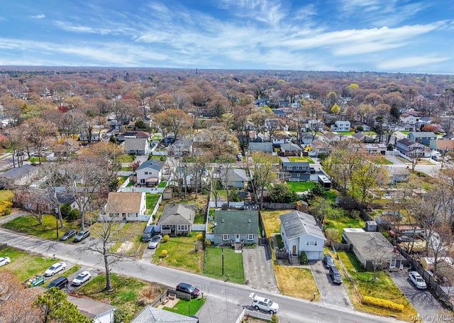 15 Maplewood Drive, Shirley, NY 11967