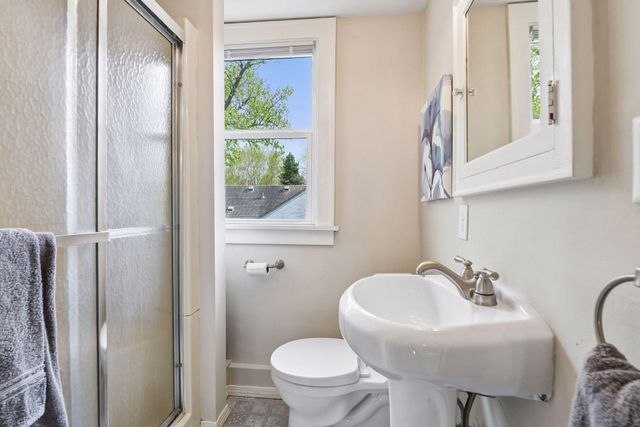 4930 38th Avenue S, Minneapolis, MN 55417