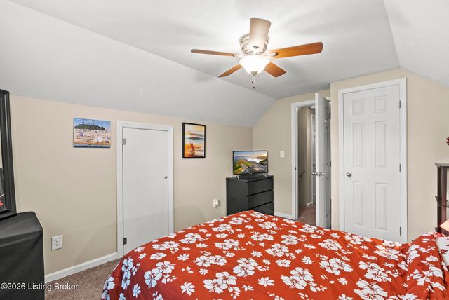 4311 Lynnbrook Dr, Louisville, KY 40220