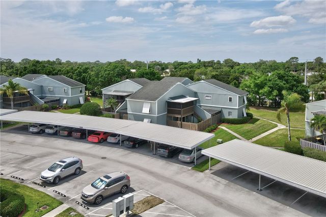 1136 Breezy Way 3B, Sebastian, FL 32958