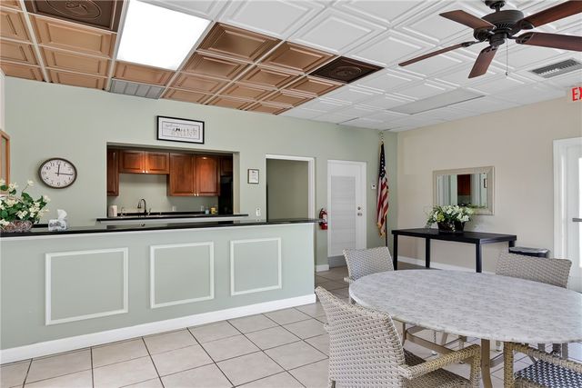 1136 Breezy Way 3B, Sebastian, FL 32958