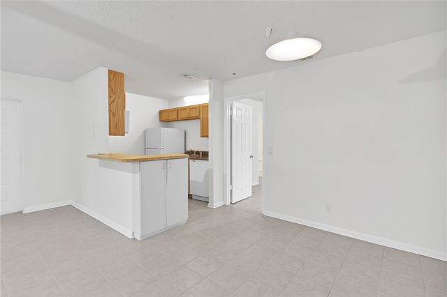 1136 Breezy Way 3B, Sebastian, FL 32958