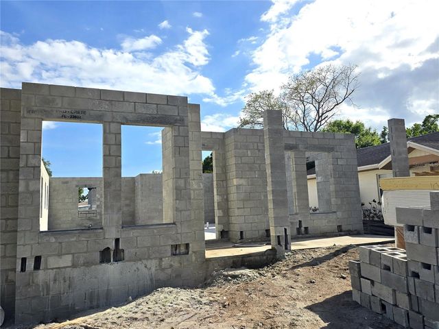 2526 40TH AVENUE N, St Petersburg, FL 33714