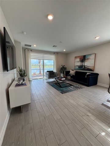 44448 PALM FROND DR, Punta Gorda, FL 33982