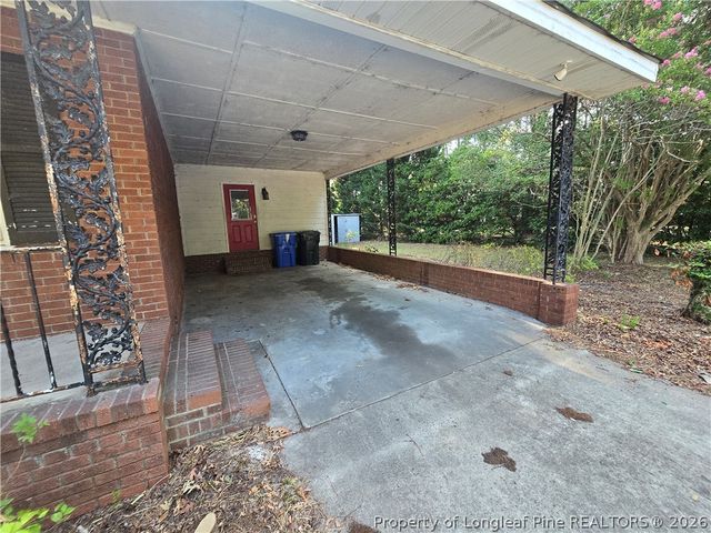 409 Fairfax Avenue, Fayetteville, NC 28303