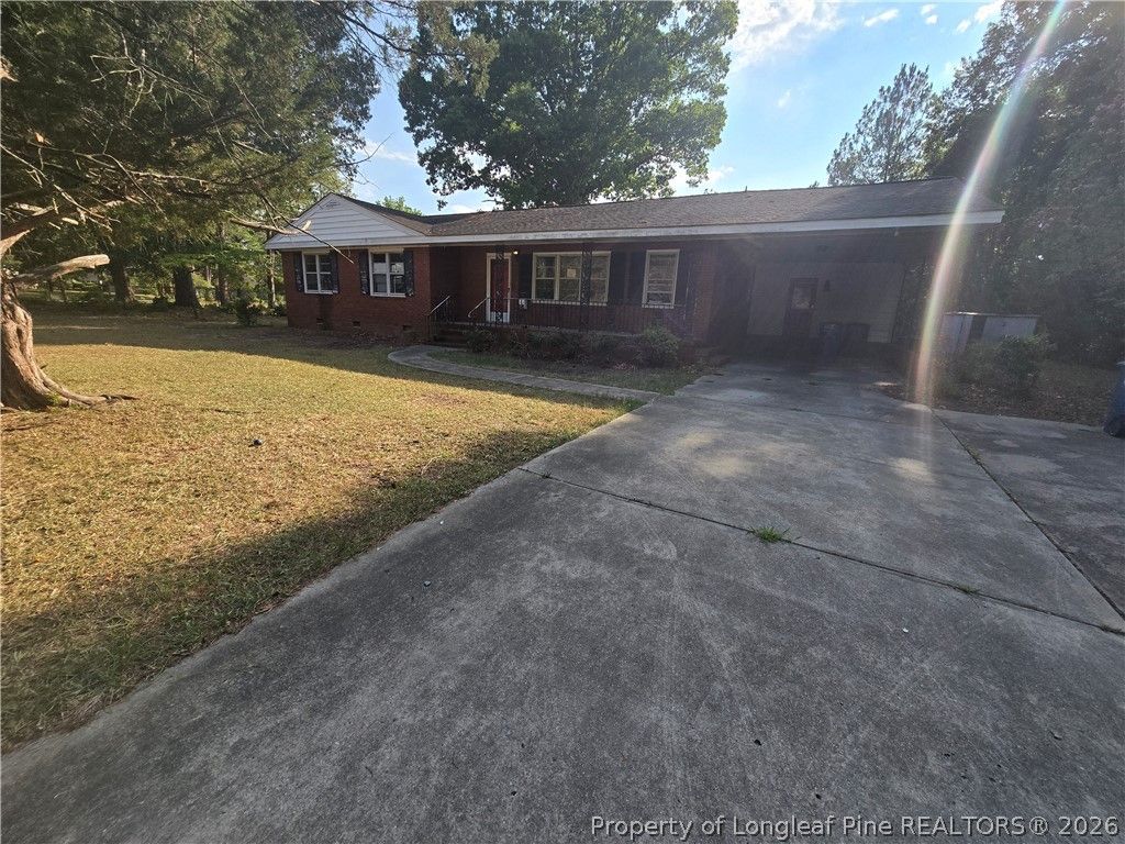 409 Fairfax Avenue, Fayetteville, NC 28303