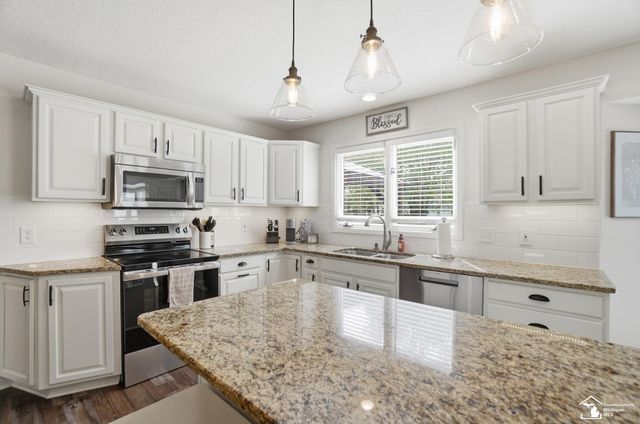 3435 Shadywood Drive, Lambertville, MI 48144