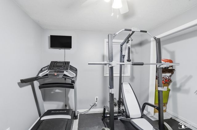 3435 Shadywood Drive, Lambertville, MI 48144