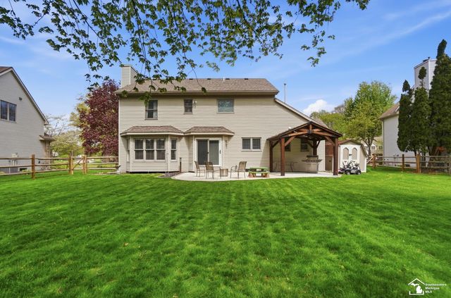 3435 Shadywood Drive, Lambertville, MI 48144