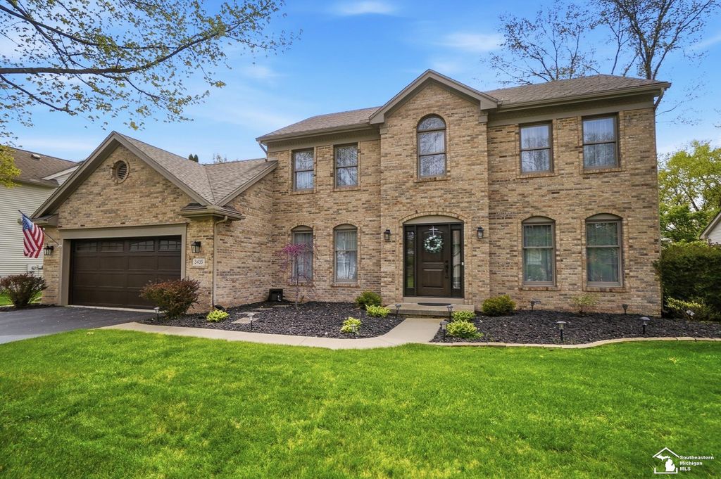 3435 Shadywood Drive, Lambertville, MI 48144