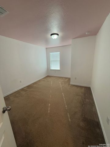 120 Anchor Blf, Universal City, TX 78148