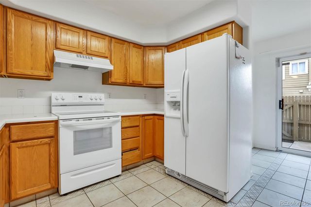 3300 W Florida Avenue 82, Denver, CO 80219