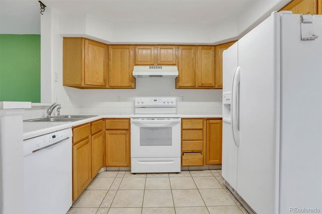 3300 W Florida Avenue 82, Denver, CO 80219