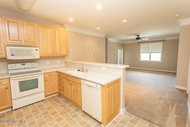 395 S Crow Creek Drive NW Unit 1422, Calabash, NC 28467