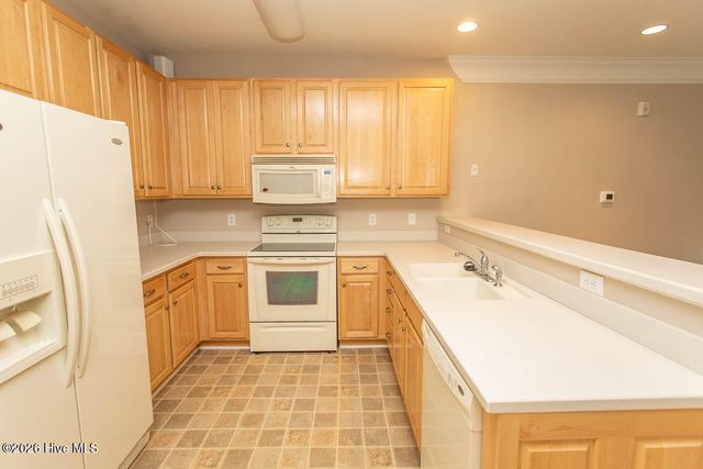 395 S Crow Creek Drive NW Unit 1422, Calabash, NC 28467