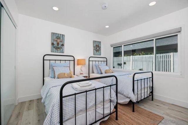1847 Coast Blvd, Del Mar, CA 92014
