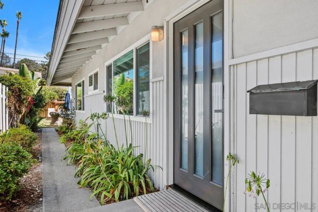 1847 Coast Blvd, Del Mar, CA 92014