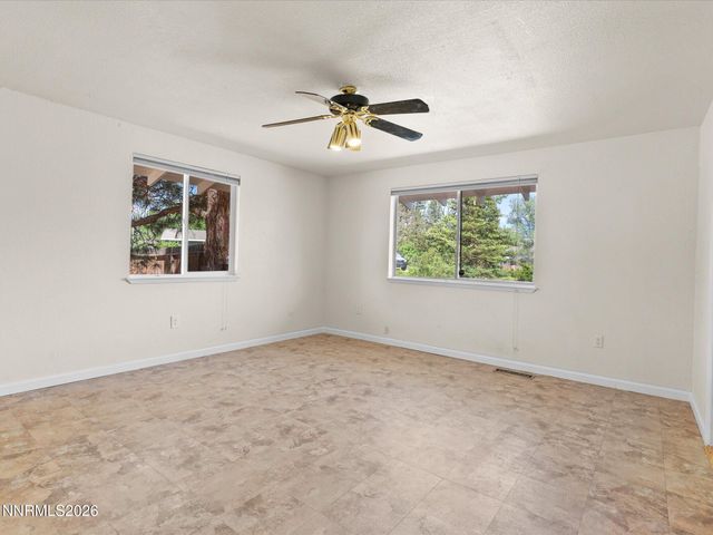 1529 Valley View Drive, Carson City, NV 89701