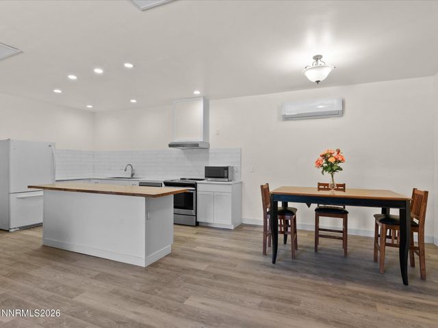 1529 Valley View Drive, Carson City, NV 89701