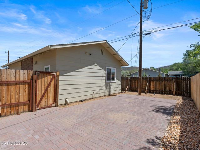 1529 Valley View Drive, Carson City, NV 89701