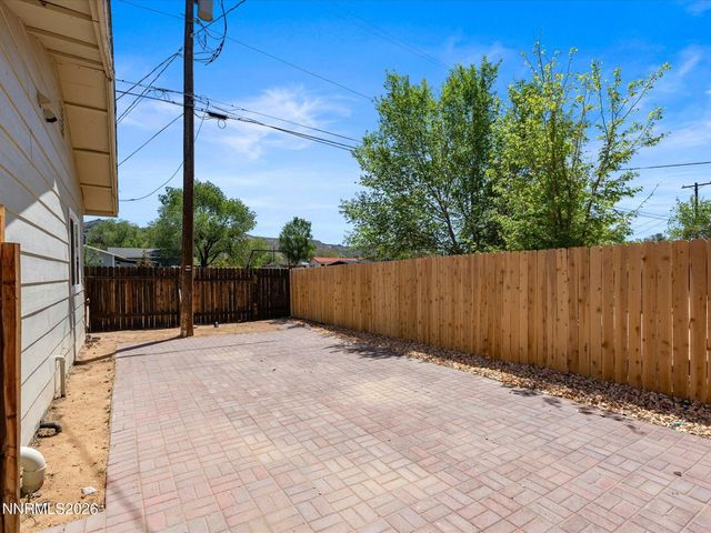 1529 Valley View Drive, Carson City, NV 89701