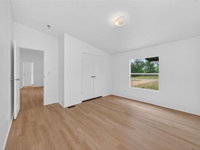 2846 Indian TRL, Kingsland, TX 78639