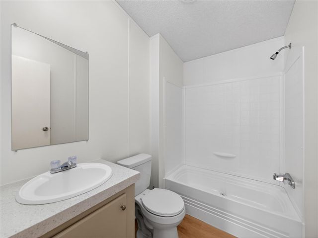 2846 Indian TRL, Kingsland, TX 78639