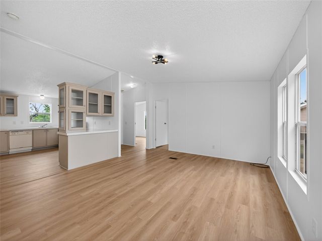 2846 Indian TRL, Kingsland, TX 78639