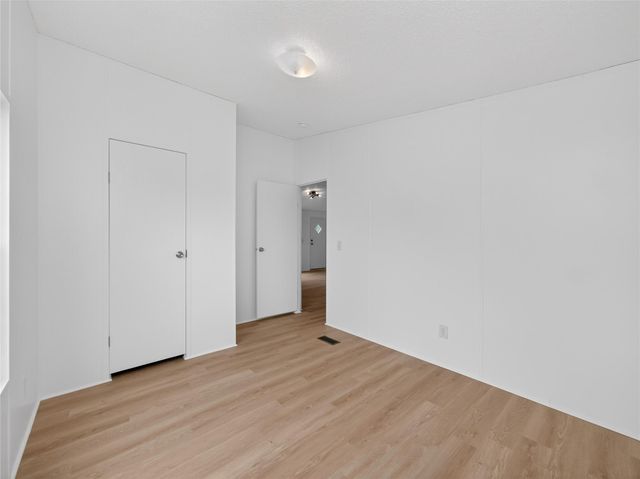 2846 Indian TRL, Kingsland, TX 78639